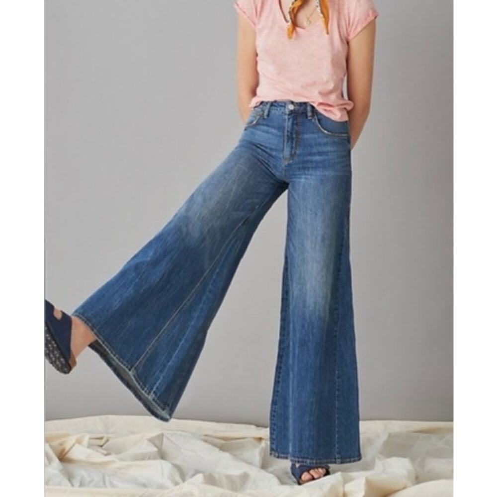 Anthropologie Pilcro Ultra High Rise Flare Wide Leg Jeans Sz 29 Raw Edge y2K